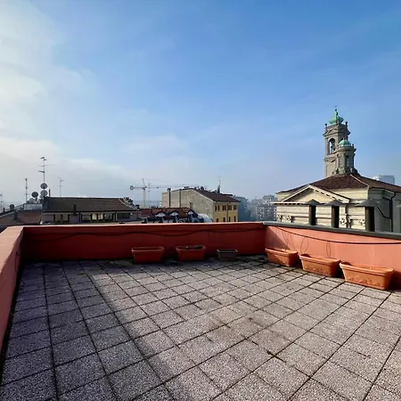 Apartment Big Historical Colonne